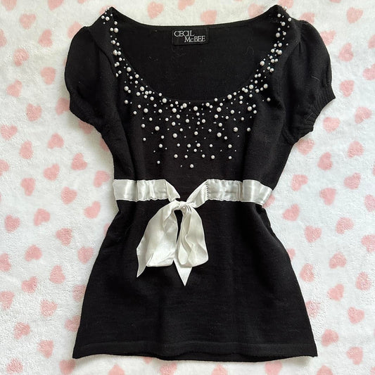 black puff silver satin ribbon top