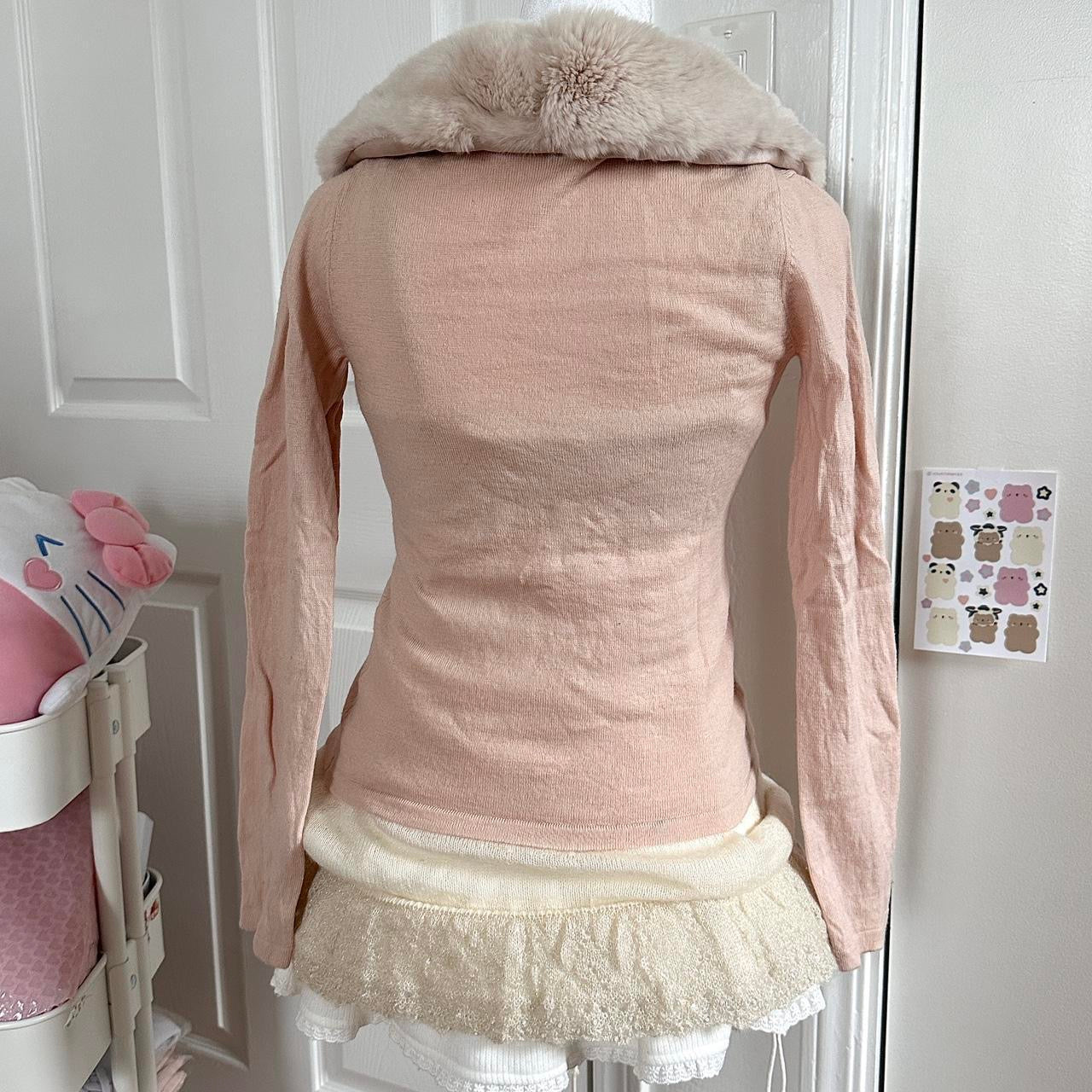 muted pink & beige fluffy fur collar cardigan ♡