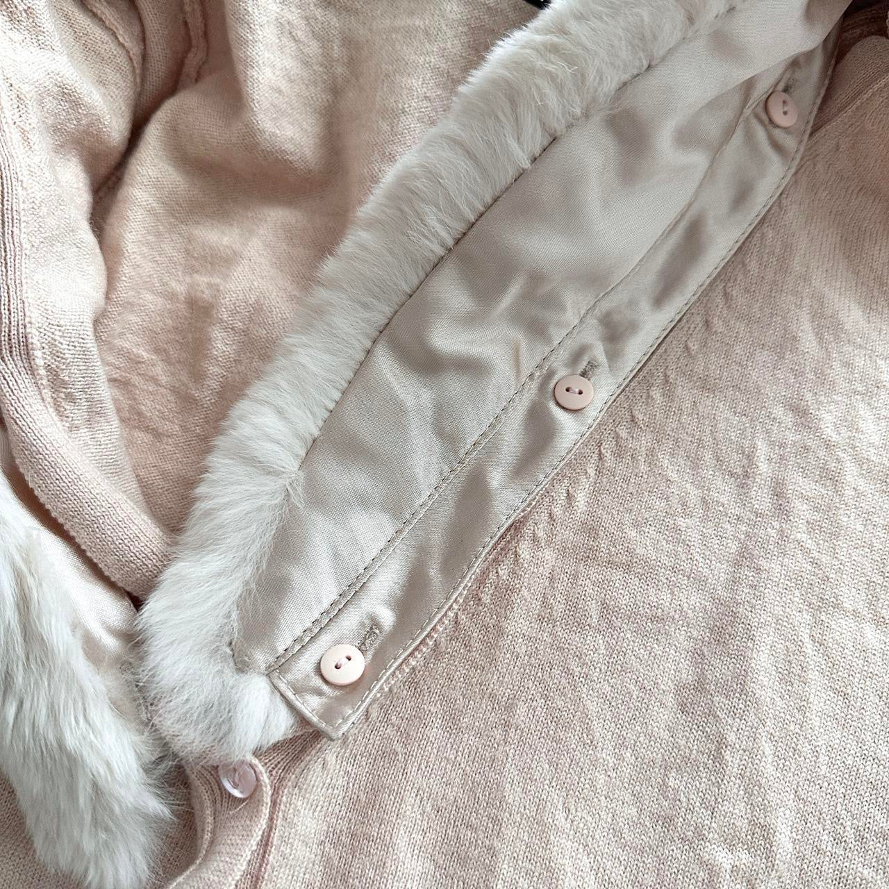 muted pink & beige fluffy fur collar cardigan ♡