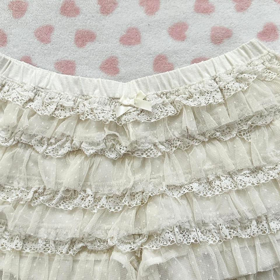 cream polkadot layered ruffle bloomer shorts ☆