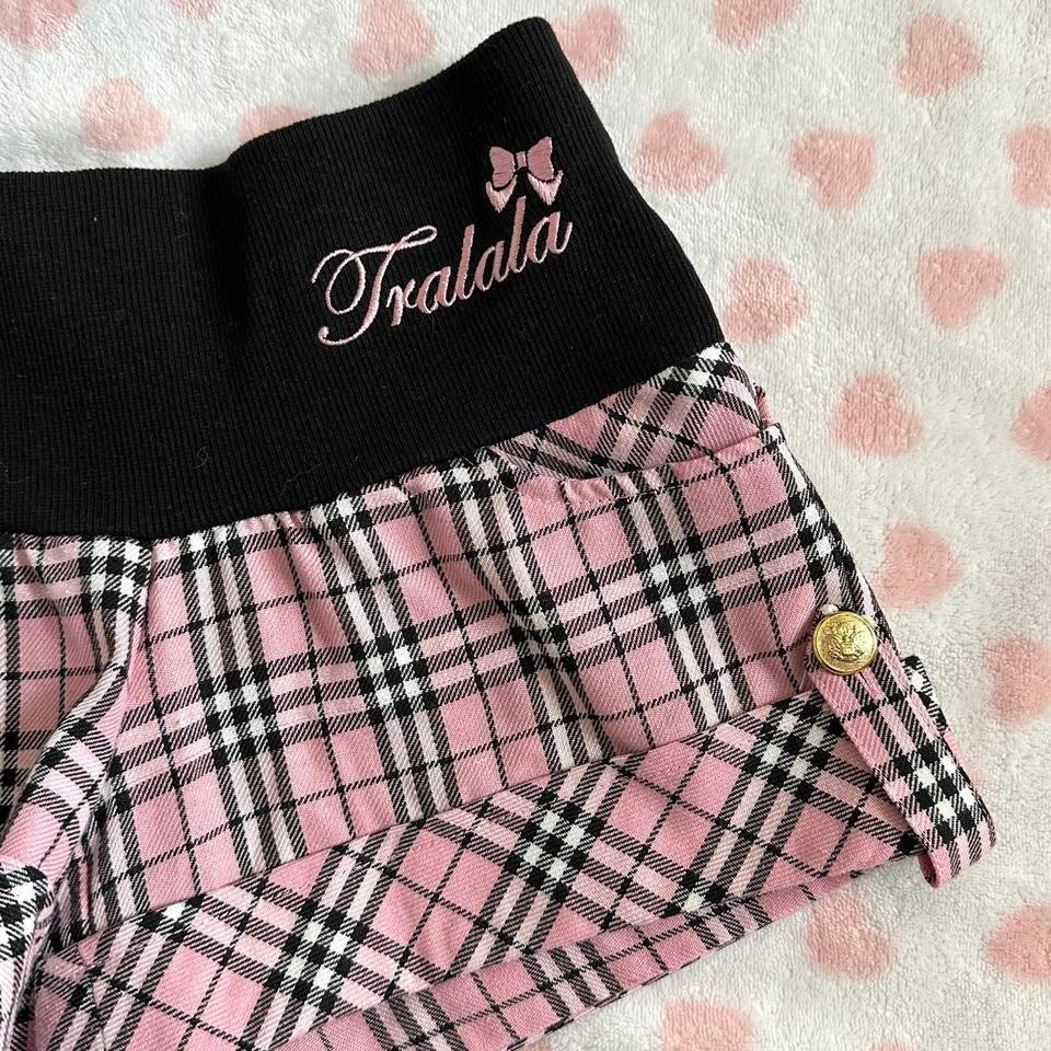 pink & black tralala plaid shorts