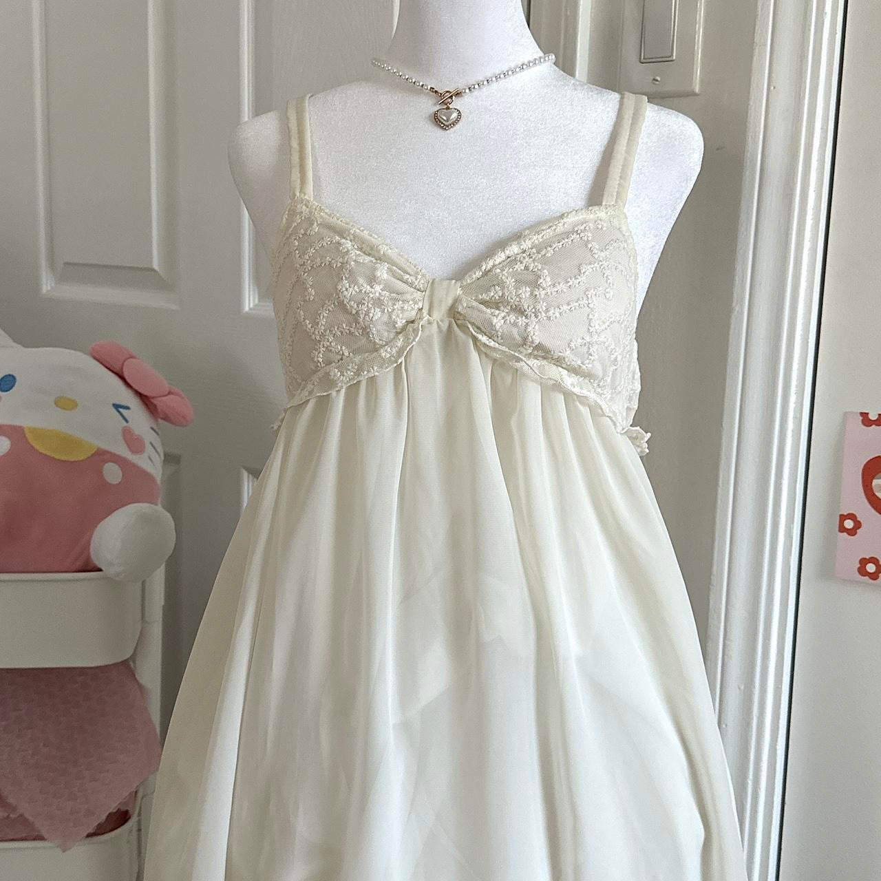 japanese brand white lace ribbon silky dress ☆