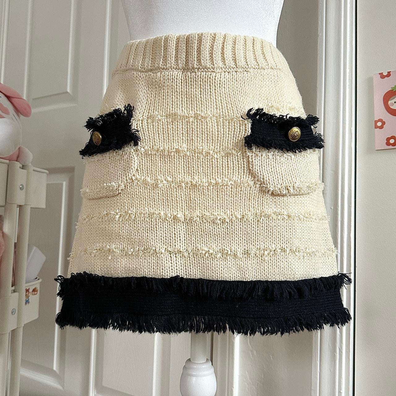 cream knitted button mini skirt ☆