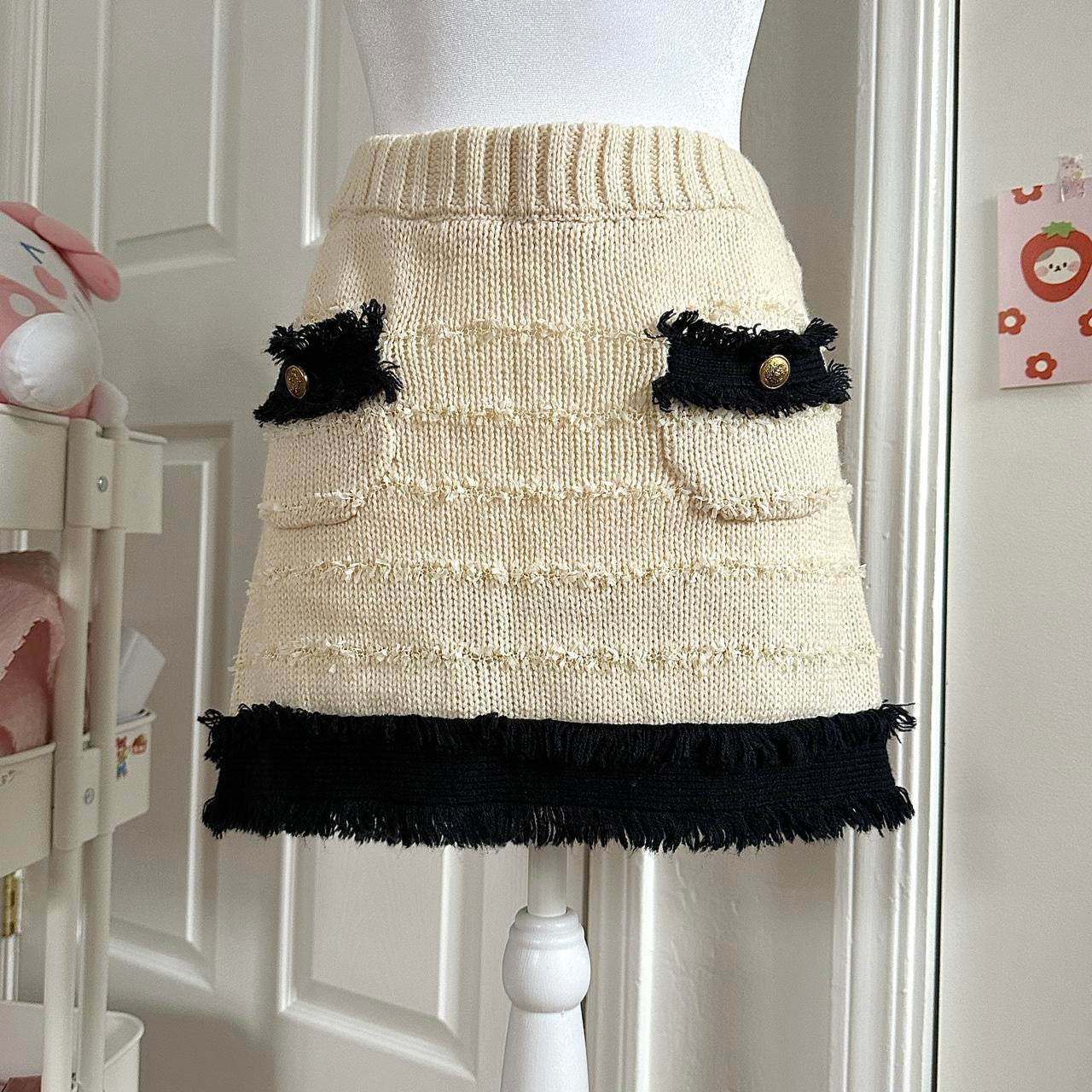 cream knitted button mini skirt ☆