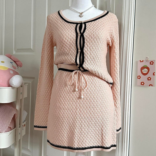 pink iridescent knitted cardigan & skirt set ☆