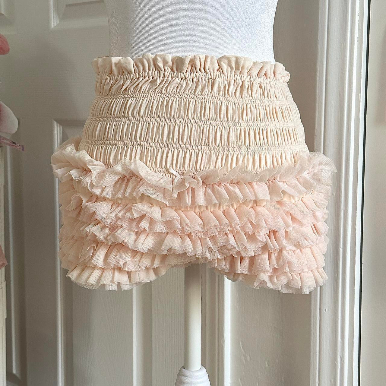 gelato pique pink ruffled shorts ☆