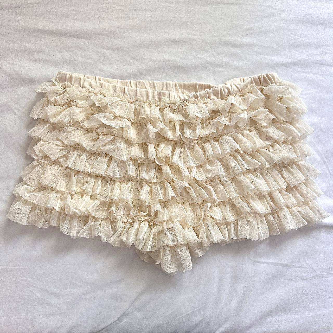 gelato pique cream lace ruffle bloomer shorts ☆